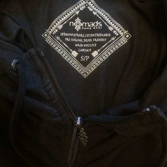 Nomads Long Ruched Black Zip Up Hoodie - Picture 3 of 4